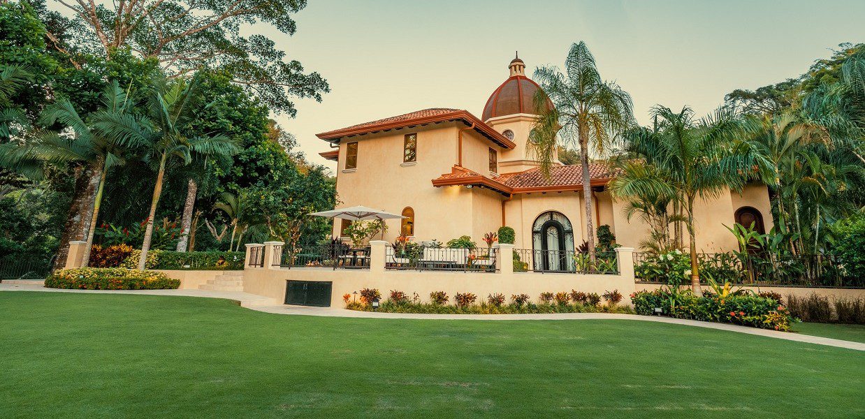 luxury villa in costa rica