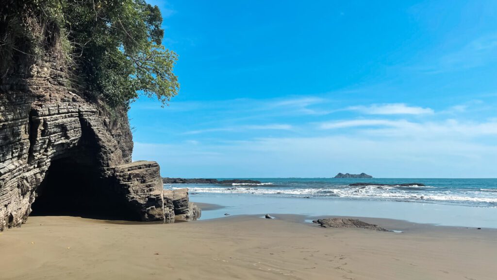 Playa Arco - Marino Ballena National Park Area