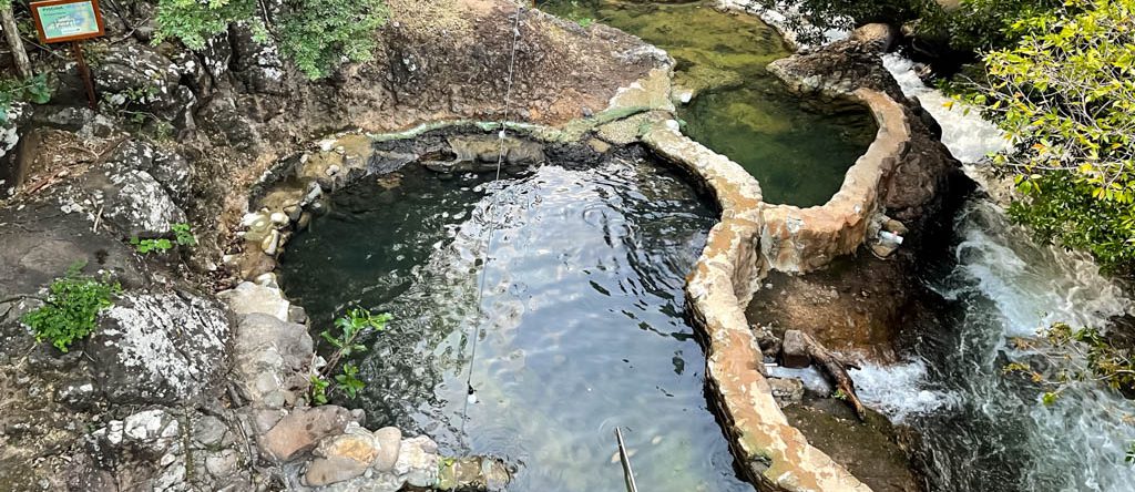 Río Negro Hot Springs & Mud Baths - Rincón de la Vieja 