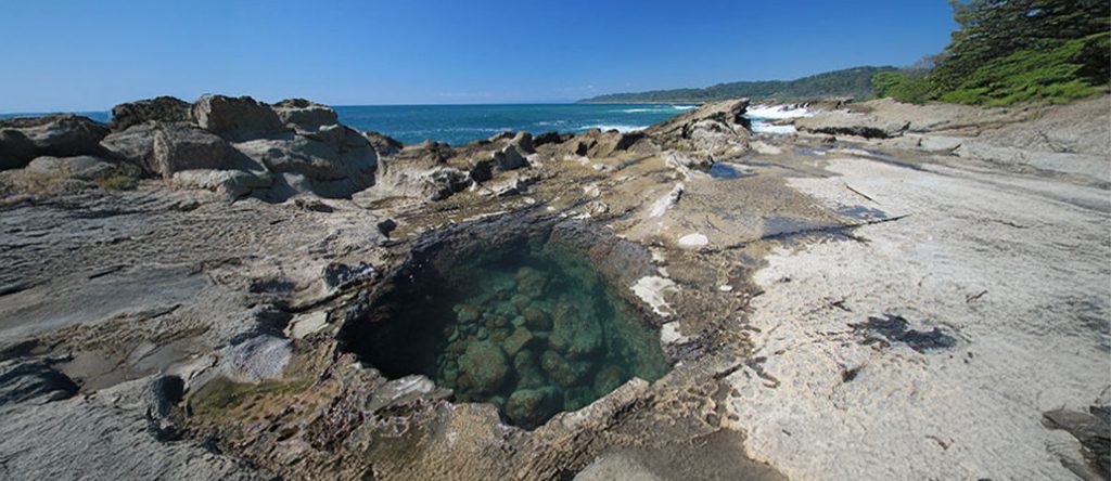 Rocky Tide Pools - South of Montezuma