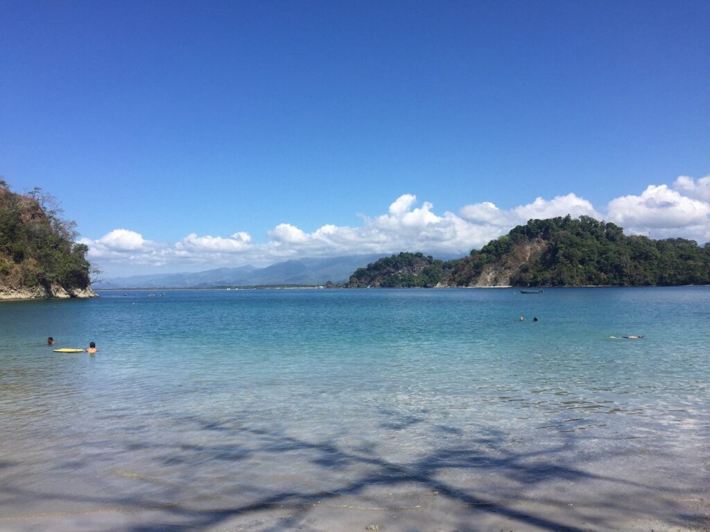 Playa Biesanz - Near Manuel Antonio