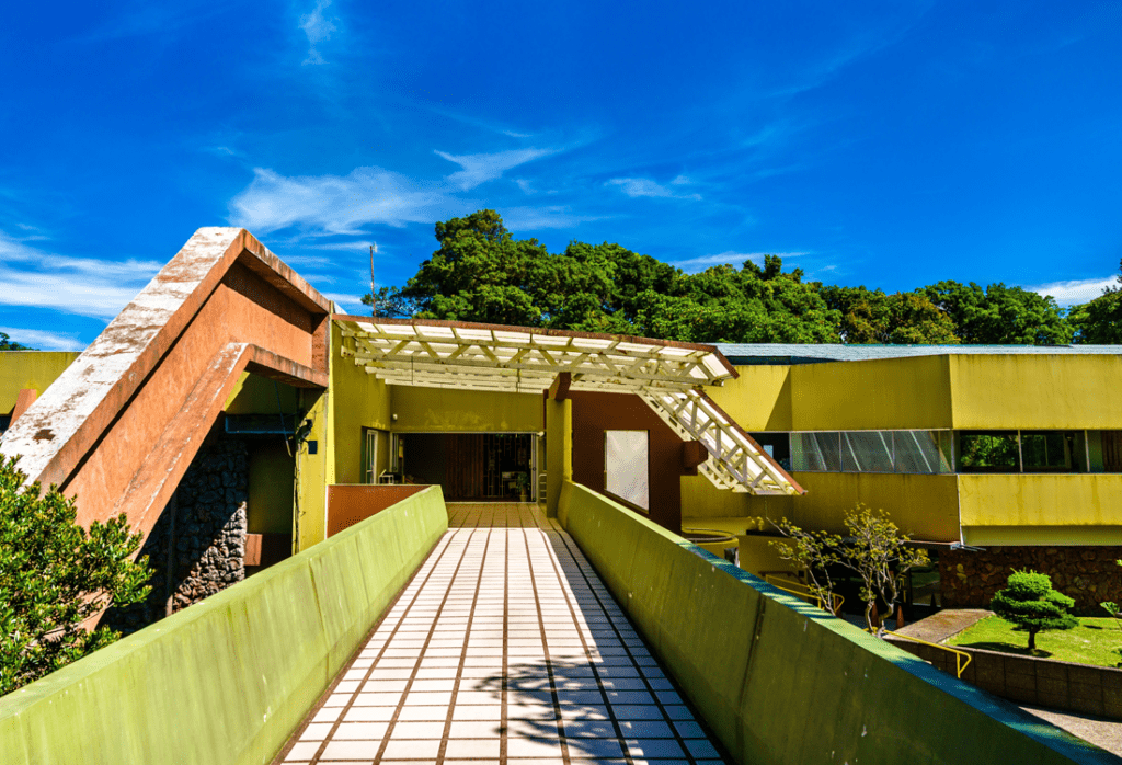Volcano Adventures with Luxury Stays